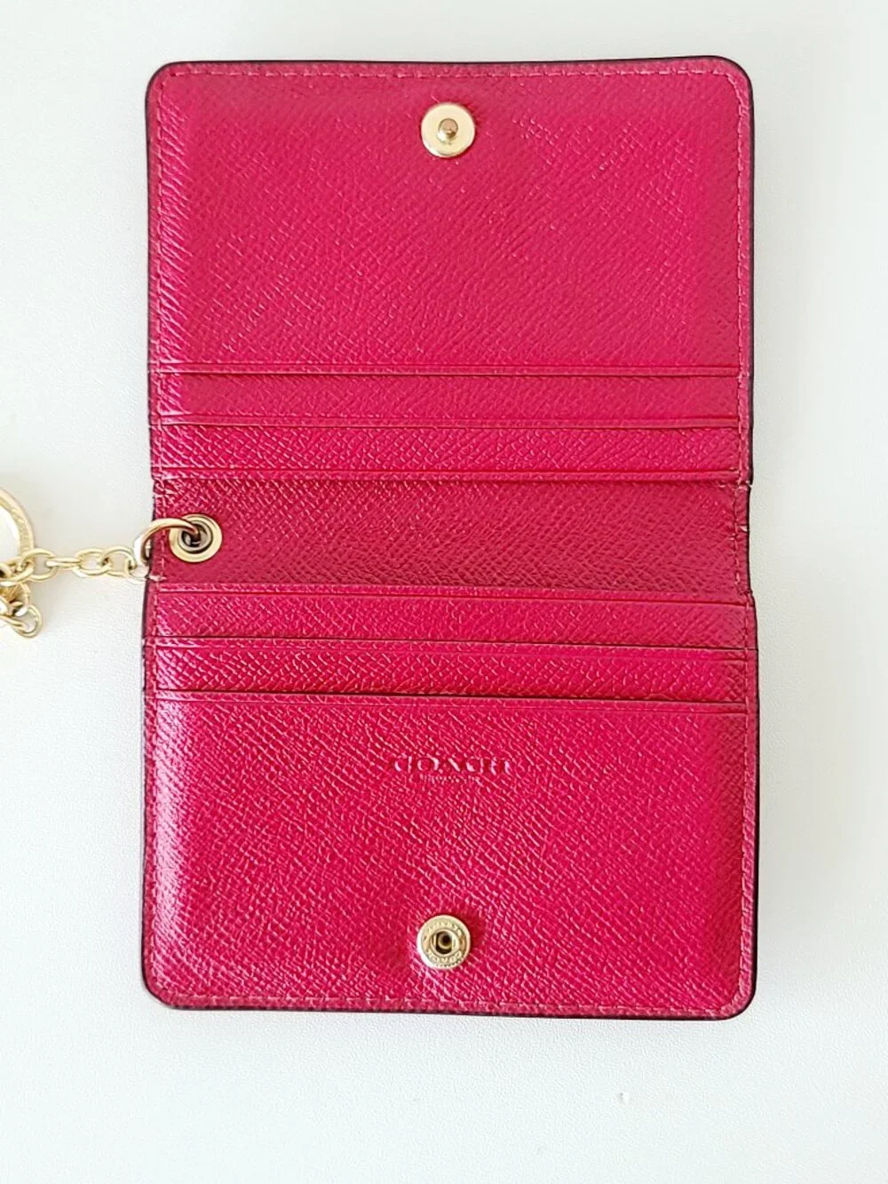 Coach Bifold Card Case Deep Pink Pebbled Leather with Key Chain